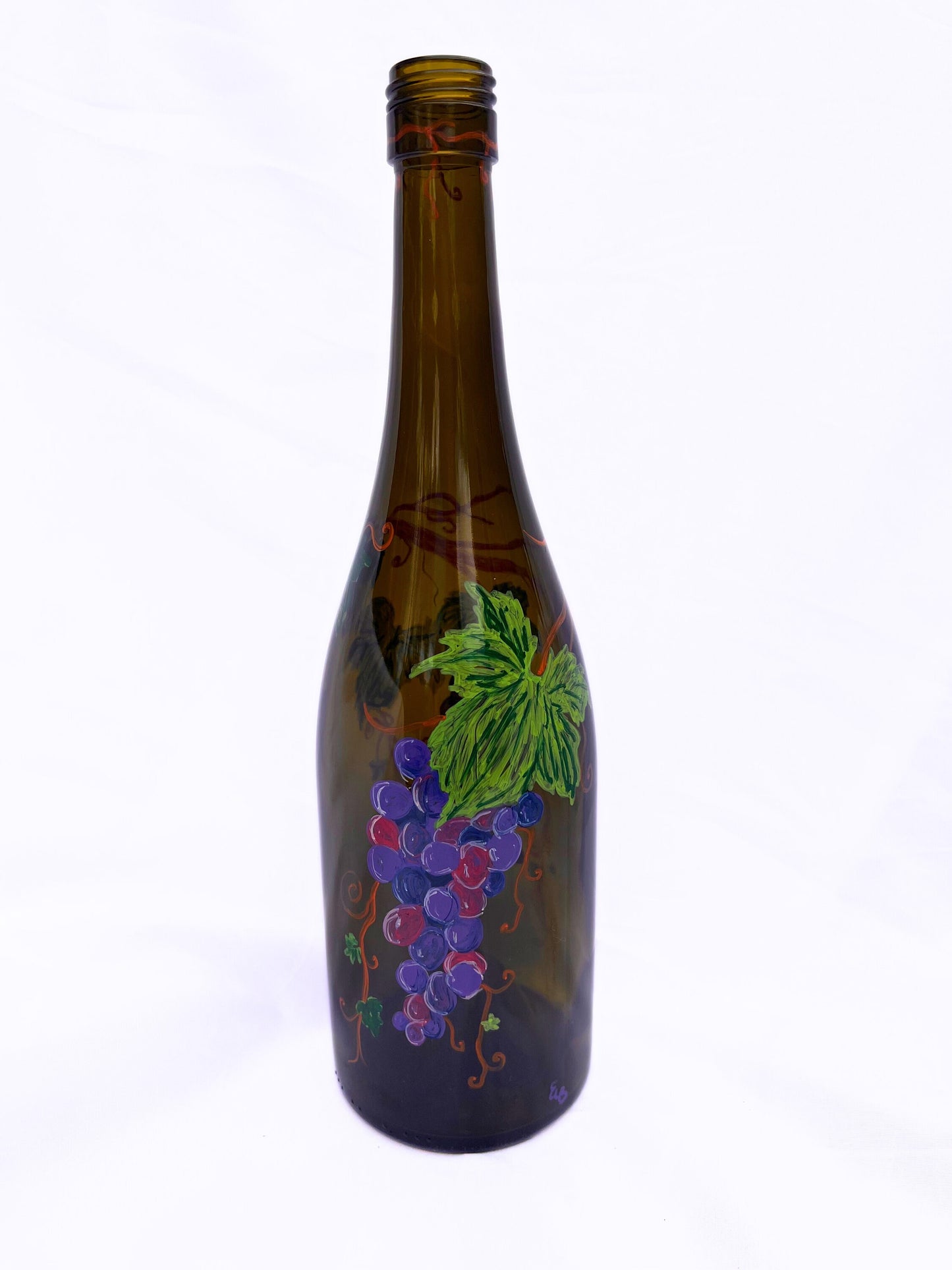 Hand painted-Custom wine bottle-Purple Grapes-Grape Vine Decor-Gift for her-Wine Lover Gifts-home-European Style Gifts-Wine Enthusiast