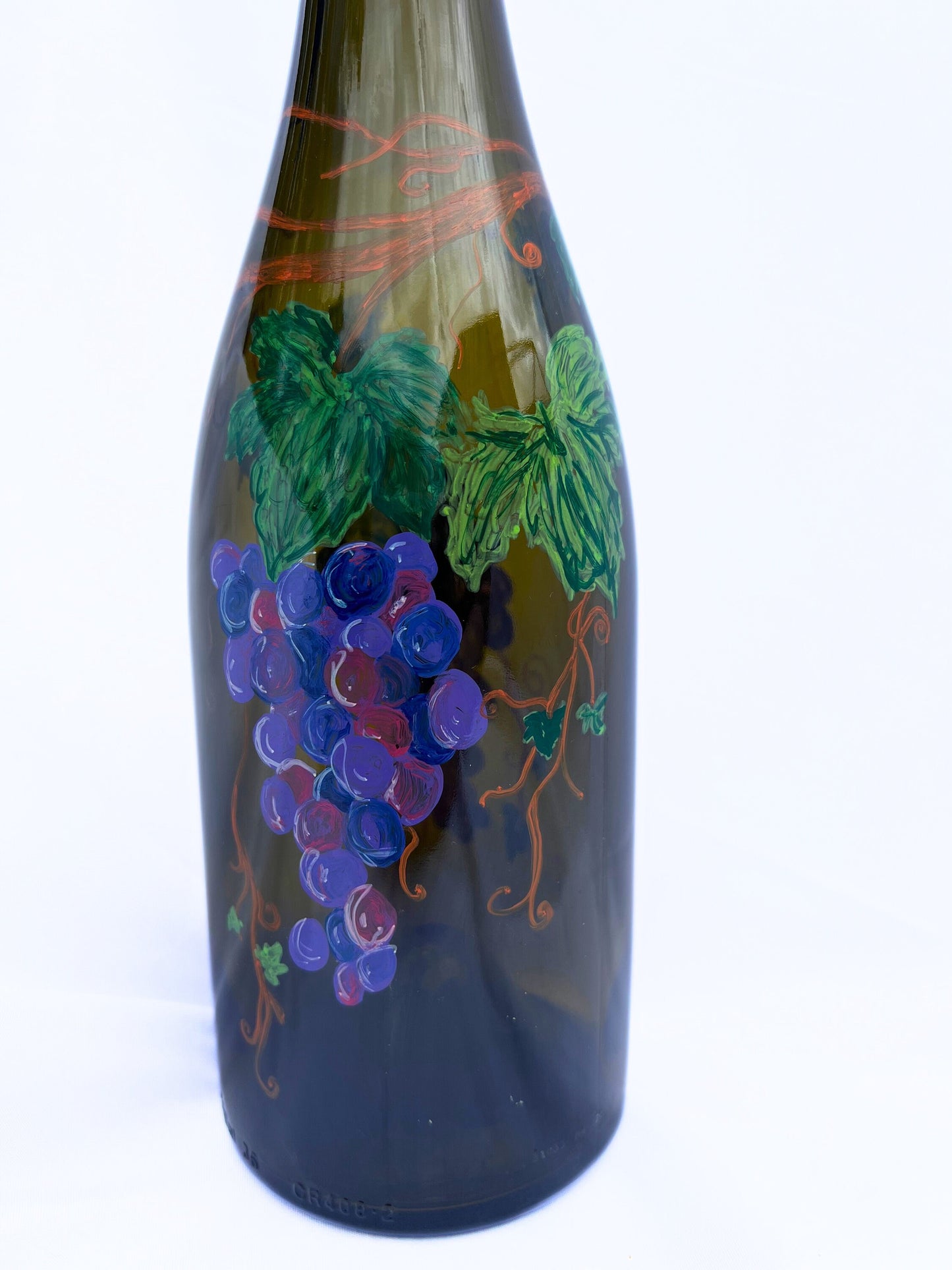 Hand painted-Custom wine bottle-Purple Grapes-Grape Vine Decor-Gift for her-Wine Lover Gifts-home-European Style Gifts-Wine Enthusiast